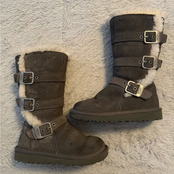 UGG Maddi Girls Toddler Size 10 Gray &amp; Cream Boots Cozy and Durable (EUC)