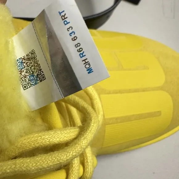 UGG Mens Boots Size 12 Canary Yellow Neumel Scatter Graphic Suede NWOB
