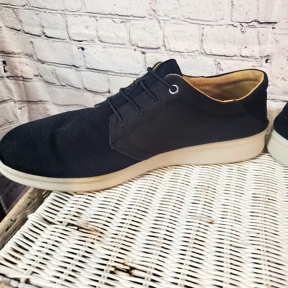 Ugg Men's Lightweight Greyson Black Slip On Sneaker Shoe Size 11