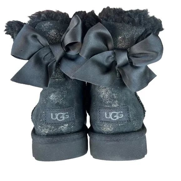 UGG Mini Bailey Bow Glimmer Plush Winter Boots Black Glitter Shimmer Size 5 GUC