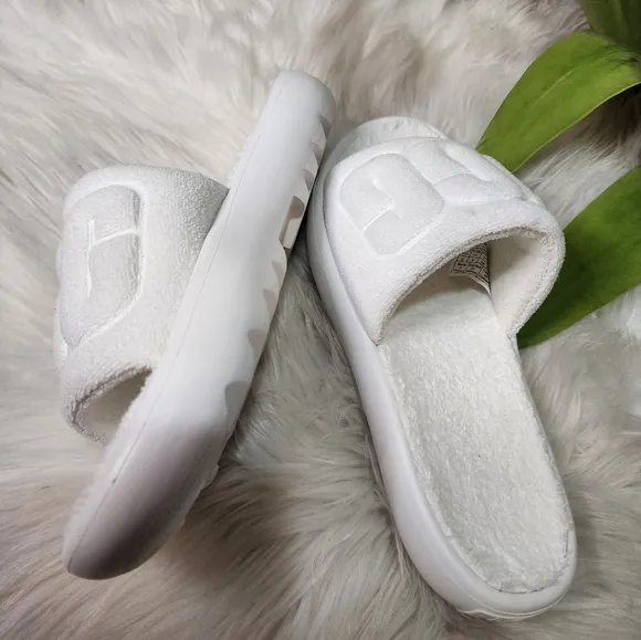 Ugg Mini Slide Women shoes size8 new