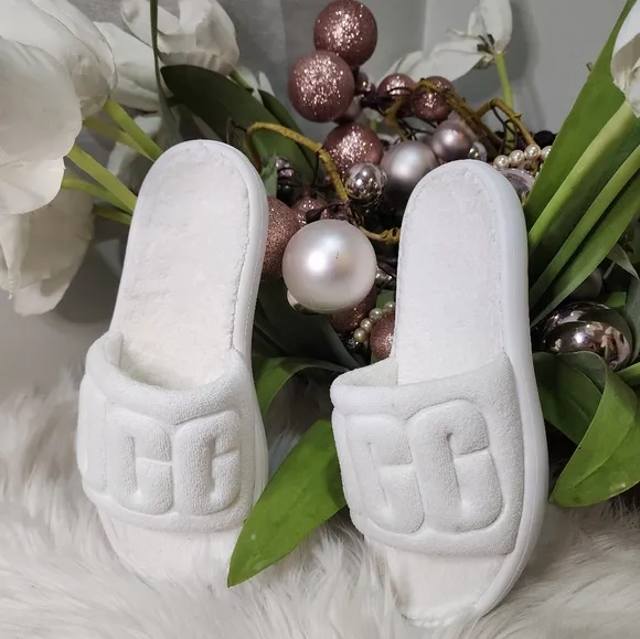 Ugg Mini Slide Women shoes size8 new