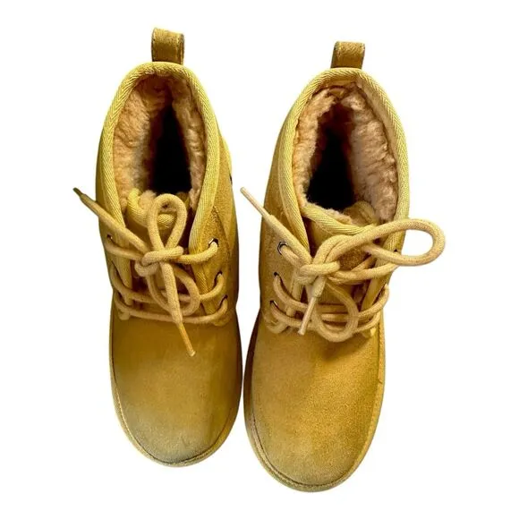 UGG Neumel II Canary Suede Women’s /Junior's Ankle Chukka Boots Sz 4 US/ 36 EU