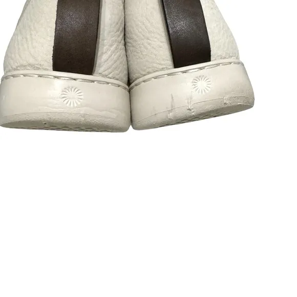 UGG Pismo Sneakers BONE Color Sz 11