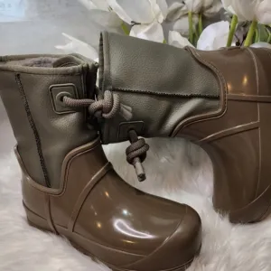UGG Raincloud Lace Boots Olive Green Women new