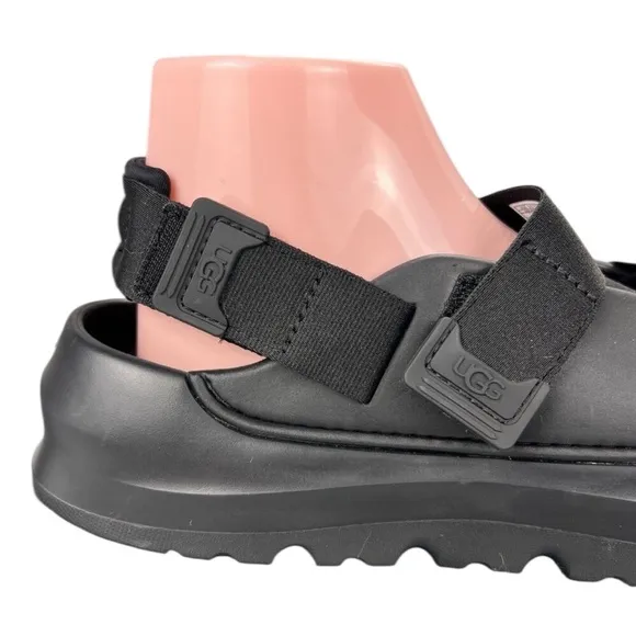 UGG Stratus Mens Size 11 Platform Strappy Waterproof Sport Sandals Black NWT
