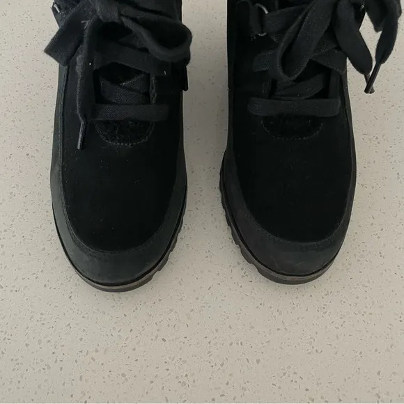 Ugg Valory Black Wedge Booties Size 8.5