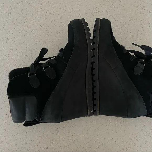 Ugg Valory Black Wedge Booties Size 8.5