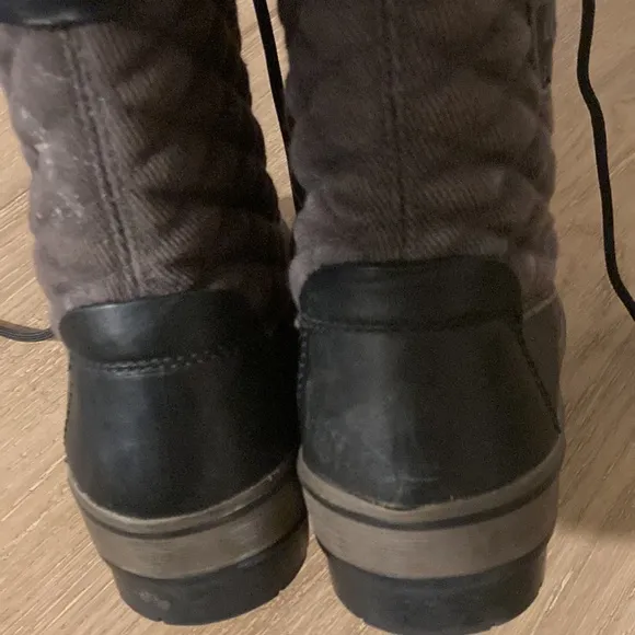 UGG women's boots. Size 7