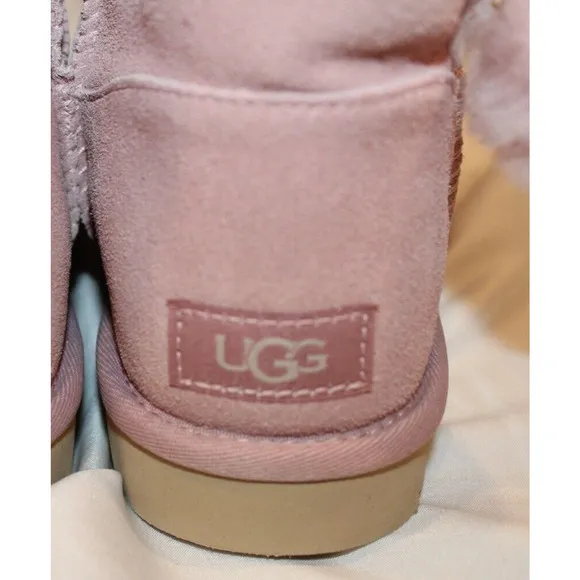 UGG WOMEN'S IRINA STAR CHARM BAILEY POM‎ SUEDE SHEARLING ANKLE BOOTS PINK