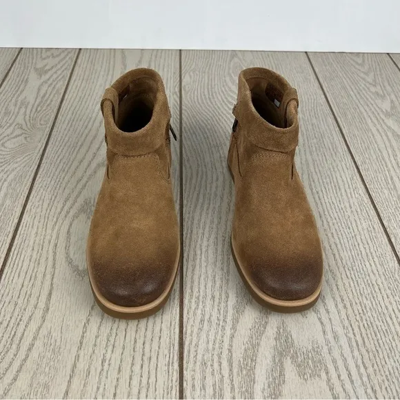 UGG Women's Josefene Cuff Suede Ankle Boots US6 Chestnut (tan/brown) $130