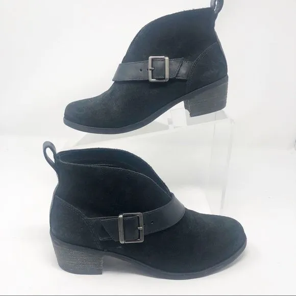 UGG | Wright Belted Boots Black Leather Size 6