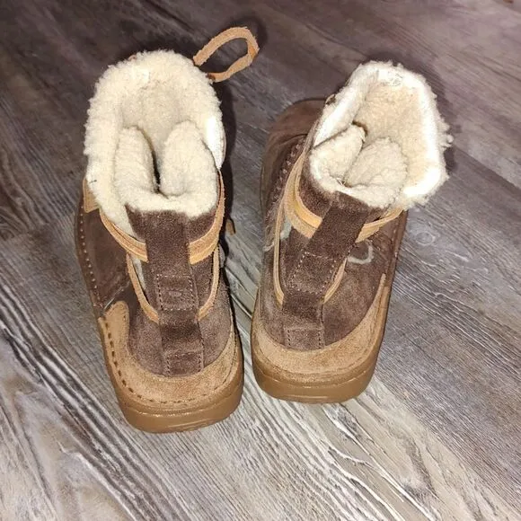 UGG 'La Jolla' Boots chocolate Youth size 3