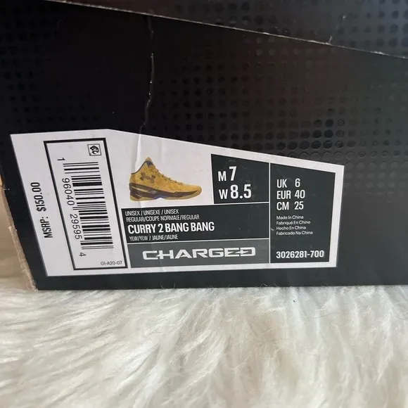 Under Armour Curry 2 Bang Bang Men SIZE 7 Women SIZE 8.5. NIB!