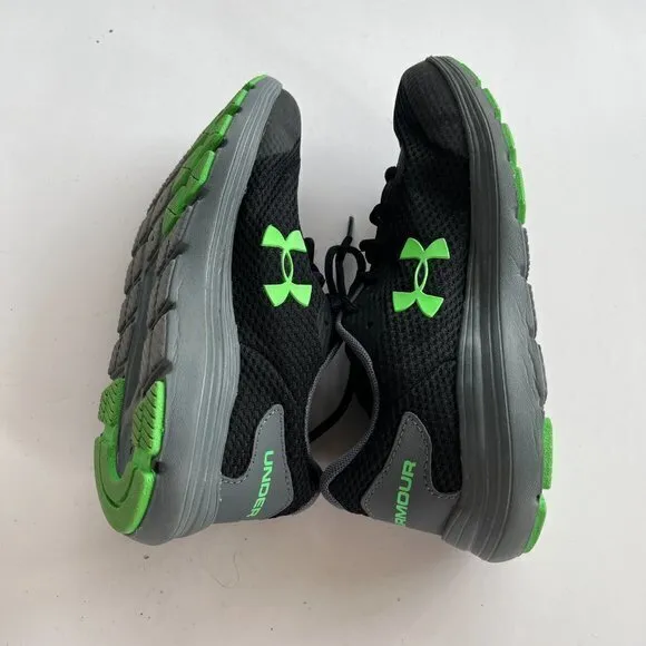 Under Armour‎ UA Running shoes GS Surge 2 Black Green Youth Kids Size 5