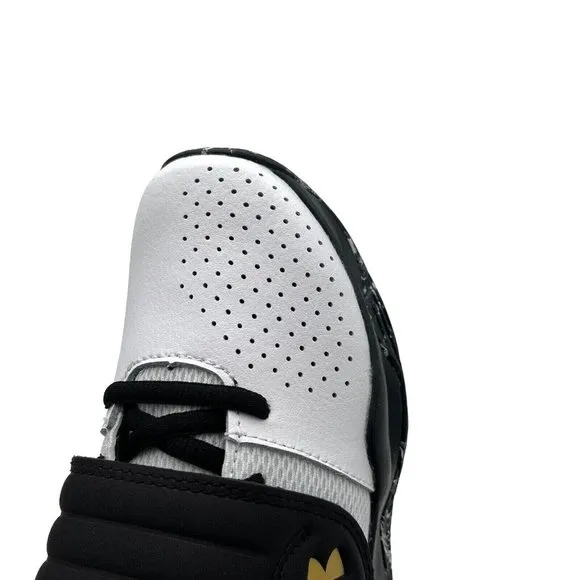 Under Armour Youth Boys Basketball Shoes Size 4Y White Black Lace Up Sneakers