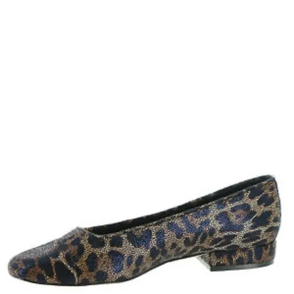 Van Eli Frankie Black Soft Nappa Leather Flats Size 9.5 Bin 12
