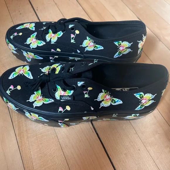 Vans Morph Blackout Glow in the Dark Butterfly Size 7.5 Women’s