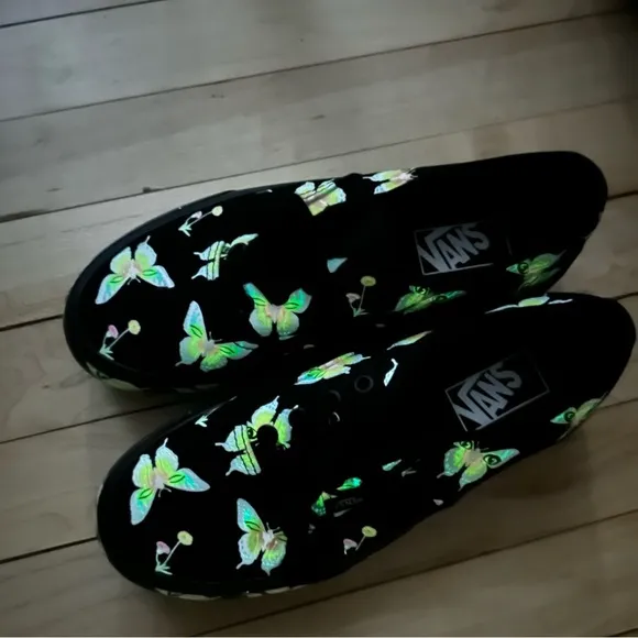 Vans Morph Blackout Glow in the Dark Butterfly Size 7.5 Women’s