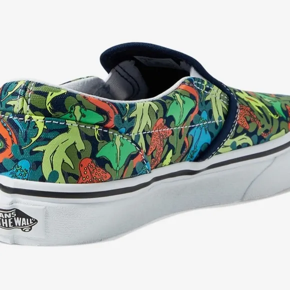 Vans Old Skool Shoes Glow Sharks Dress Junior size6.5