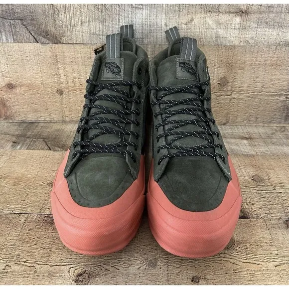 Vans Sk8-Hi Dip MTE-2 Mens Size 10 Shoes Olive/Orange Insulated Hiking NEW