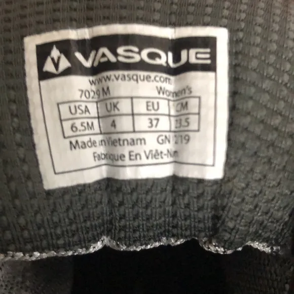 VASQUE BREEZE AT GTX HIKING BOOTS MAGNET BASIL