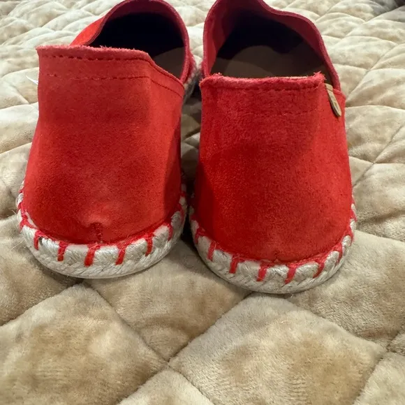 VERBENA “Carmen suedes leather espadrille flats” in red! ❤️So cute and comfy❤️
