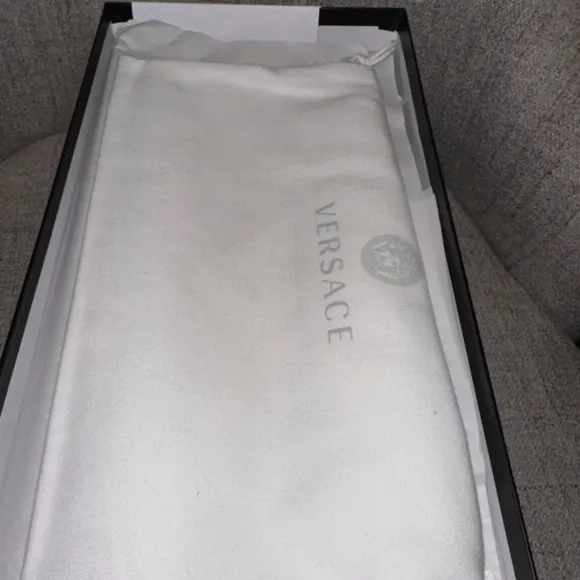 versace barocco slides $425 size 14(47)