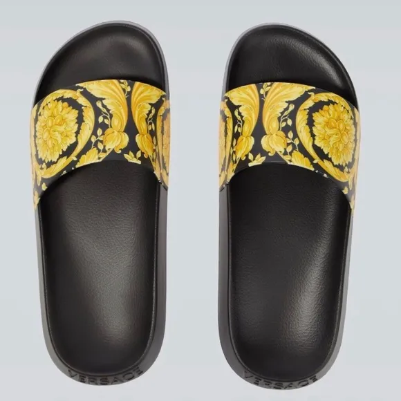 versace barocco slides $425 size 14(47)