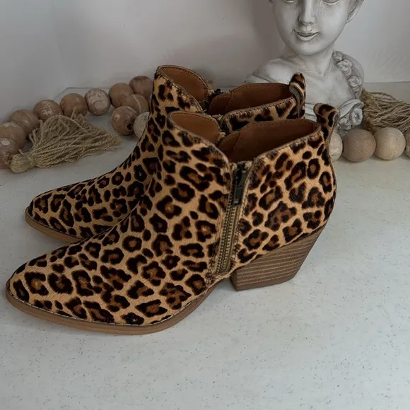 VERY VOLATILE Gracemont Casual Boots Ankle Low Heel- Brown, Tan Leopard, 8