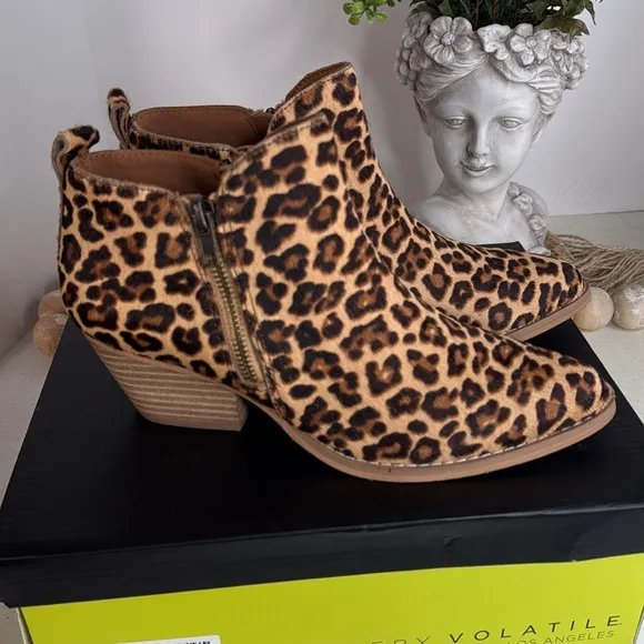 VERY VOLATILE Gracemont Casual Boots Ankle Low Heel- Brown, Tan Leopard, 8