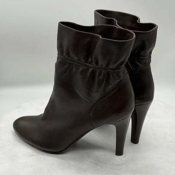 Via Spiga Brown Heeled Boots Sleek Design Size 7.5 M