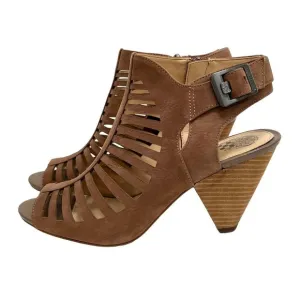 Vince Camuto Eliana Sandals Brown Leather Casual Bohemian Chic Strappy Size 9