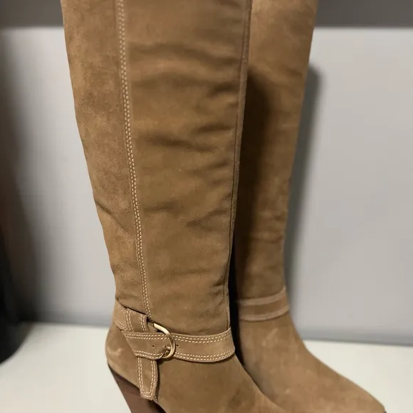 Vince Camuto Tan Heeled Boots with Western Design