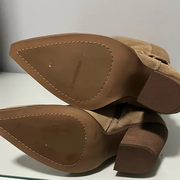 Vince Camuto Tan Heeled Boots with Western Design
