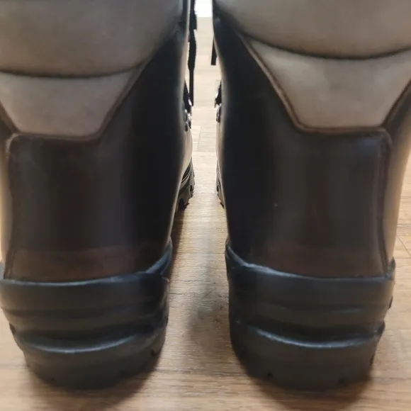 Vintage Asolo Leather Mountaineering Hiking Boots Men’s Italian Made Sz 11