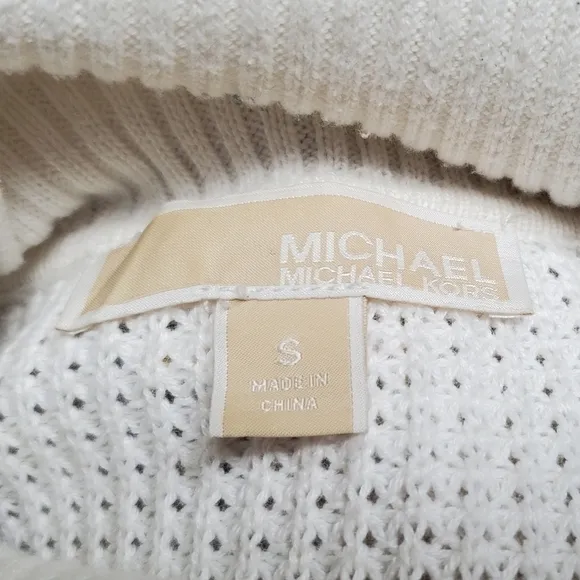 VINTAGE Michael Michael Kors White Waffle Knit Drop Shoulder Turtleneck Sweater