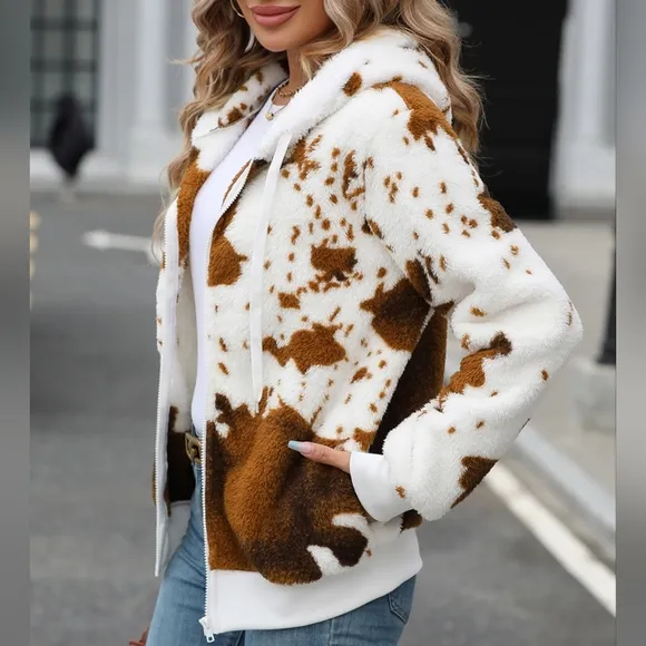 Warm Zip-Up Hooded Jacket