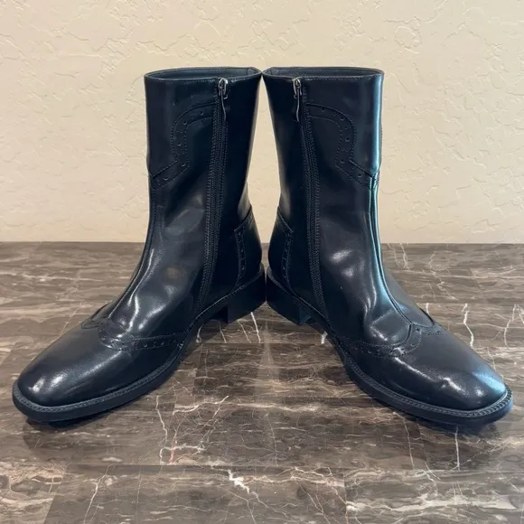 Water Resistant Black Leather Western Wingtip Boots