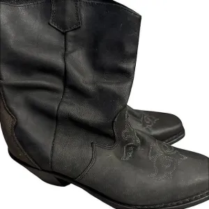 Western Womens Boots Black Leather Embroidered Accents Mid Calf Size 8
