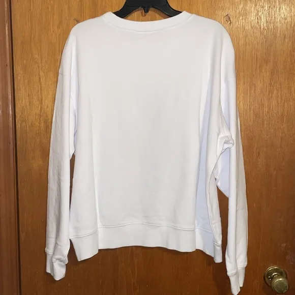 •WILDFOX•NWT LUCENT WHITE GRAPHIC &quot;OVERTHINKER&quot; CREWNECK SIZE MEDIUM