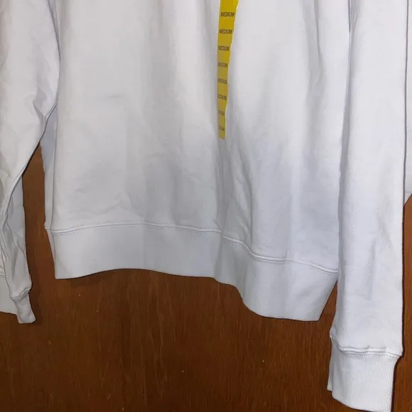 •WILDFOX•NWT LUCENT WHITE GRAPHIC &quot;OVERTHINKER&quot; CREWNECK SIZE MEDIUM