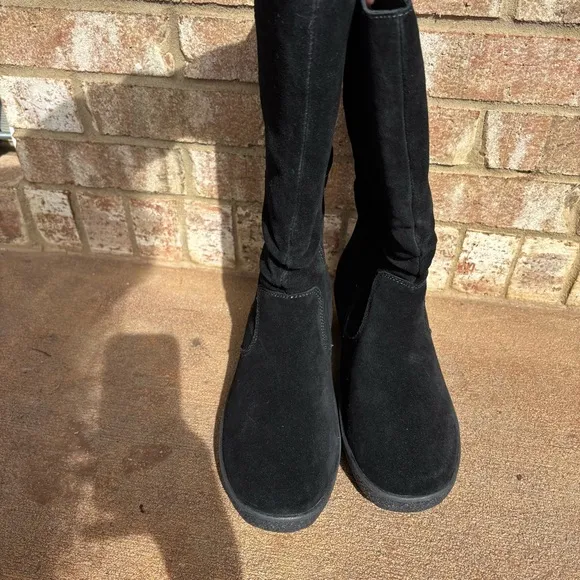 WILMAR Black Suede Faux Fur Lined Winter Boots Size US 9 EU 40 NEW without box