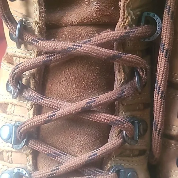 Wolverine Boots Mens 6.5 Leather Excellent Condition Gorpcore Hiking