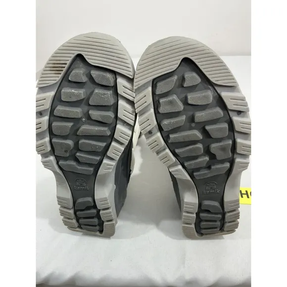 Womans Kamik Momentum 3 Heat Mix Size 6 White Snow Boots NWOT Waterproof