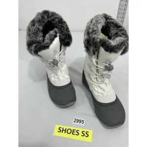 Womans Kamik Momentum 3 Heat Mix Size 6 White Snow Boots NWOT Waterproof