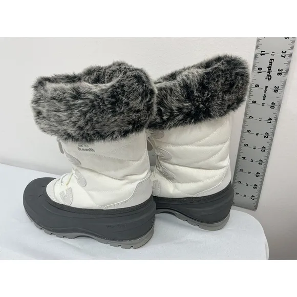 Womans Kamik Momentum 3 Heat Mix Size 6 White Snow Boots NWOT Waterproof