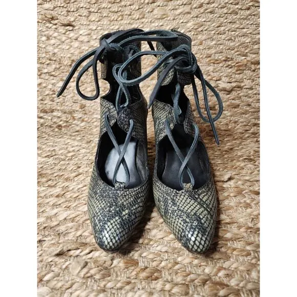 Womens 7 M Freebird Joyce Green Snakeskin Sandals Boots Leather Tie Heeled Shoes