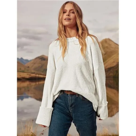 Women's Oversized Crewneck Long Sleeve Fuzzy Knit Chunky Warm Fall Pullover