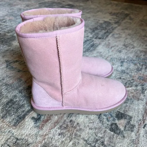 Women's Pink UGG Boots Classic Short Suede Very RARE Color
